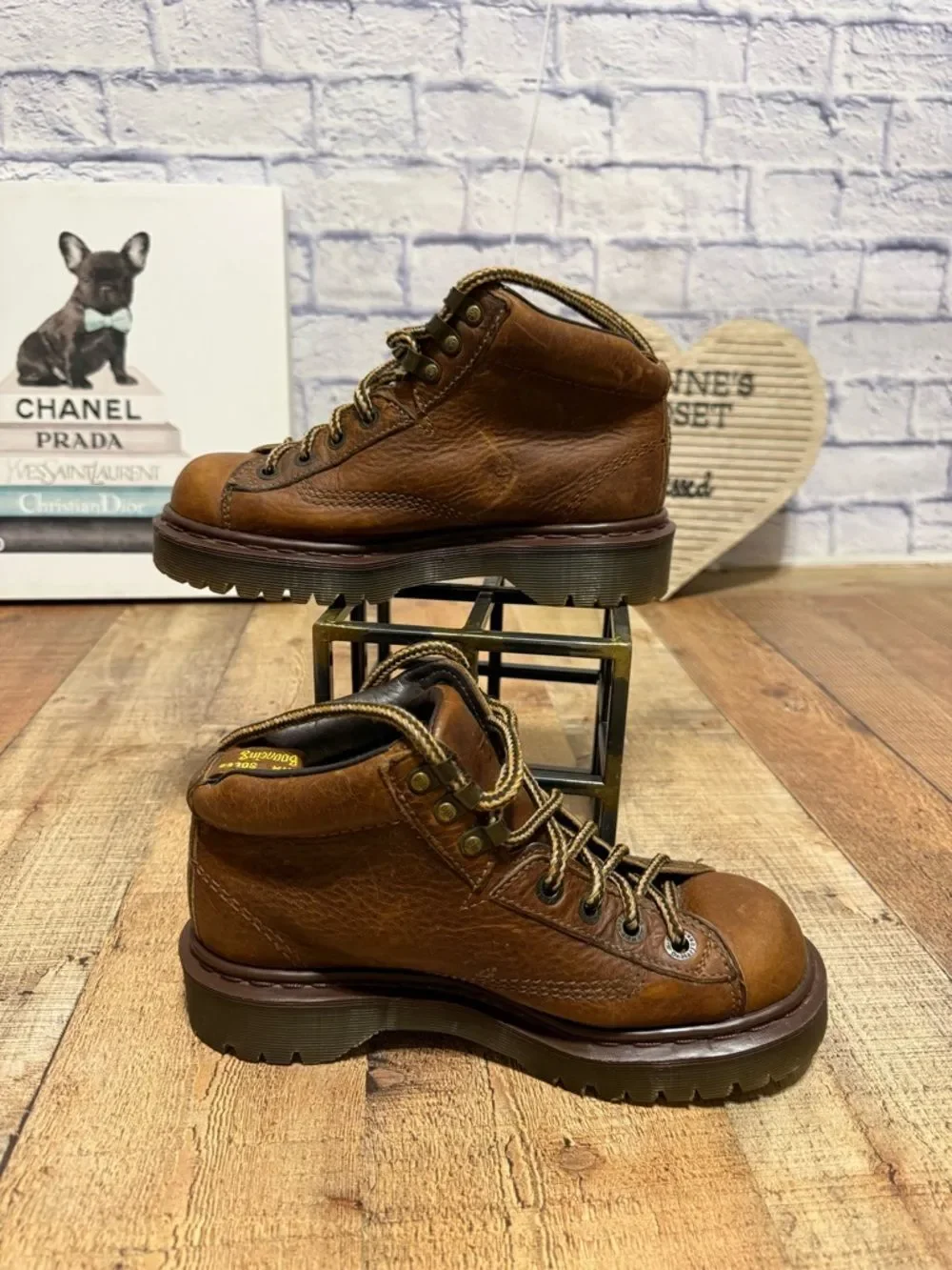 Dr. Martens VTG Grizzly Brown Leather Boots Made England Mens US 5 8287 AW 004
